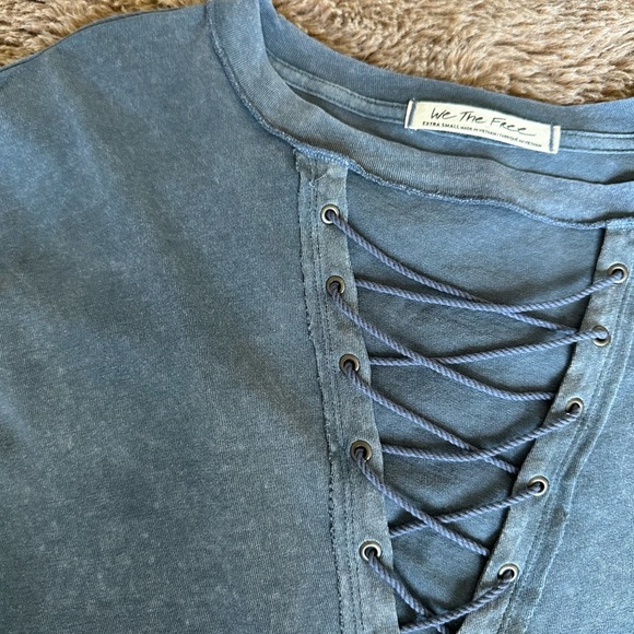 Free People Lace-Up Shirt NWOT XS - Picture 7 of 15